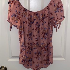 Short sleeve blouse